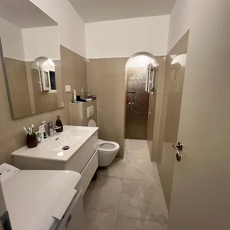 公寓 Julia 特罗吉尔